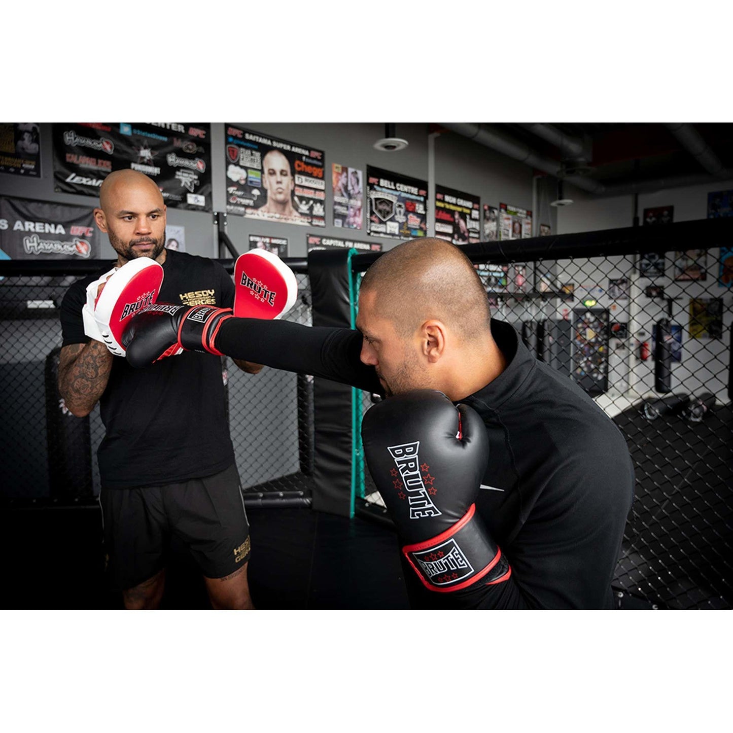 Brute Boxpratzen - Hochwertiges PVC-Material für maximale Stoßdämpfung und schnelle Bewegungen im Training