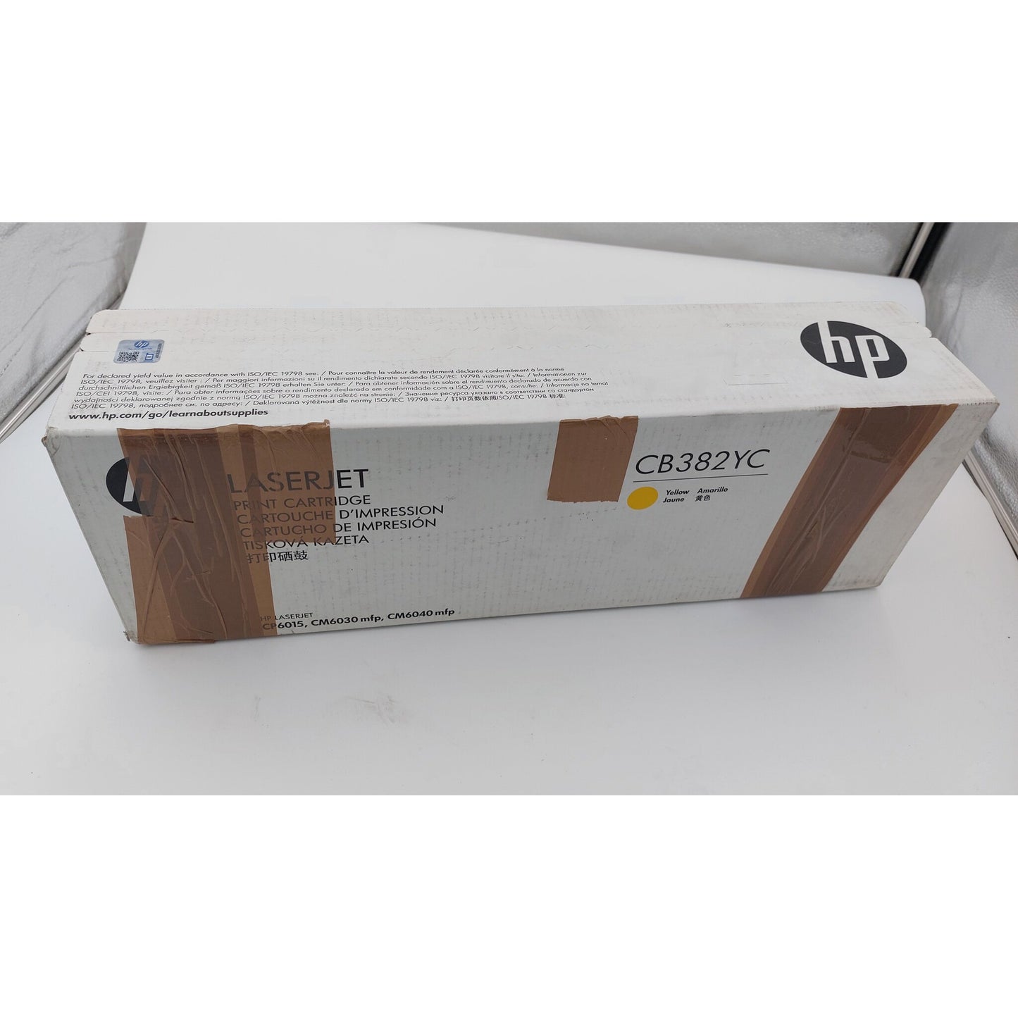 Colour LaserJet CB382YC contract toner gelb beschädigte Verpackung